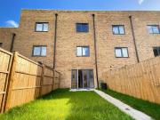 Pear Mews, London, 3 Bedroom Terraced