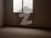 Pechs Block 2 300 Square Yards Town House For Sell