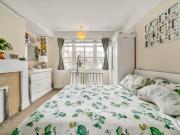 Pembroke Road, London, W8