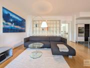 Pempelfort: Wunderbare Altbau Wohnung mit Aufzug / Balkon