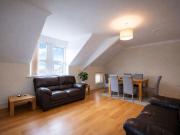 Pen Y Lan Road, Roath CF24, 2 bed flat to rent, £1,050...