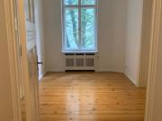 Pendlerin sucht Mitbewohner*in