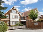 Penn Road, Beaconsfield, 4 Bedroom Flat