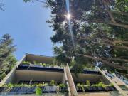 Pent house con balcones, terraza y roof privado en...