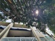 Pent house con balcones, terraza y roof privado en...