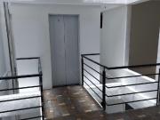 Pent House en venta, con elevador, a una cuadra del...