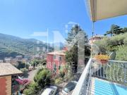 Pentalocale in vendita a Recco