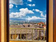Pentalocale in vendita a Todi