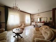 PENTAVANI ASCENSORATO IN CONDOMINIO PORTIERATO