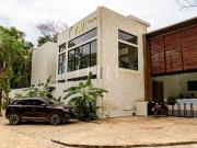 Penthouse amueblado en Venta en Nahia Tulum