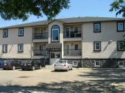 Penthouse apartment 2 bedroom pet friendly close to...