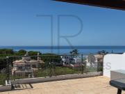 Penthouse com uma magnifica vista mar e a 350m da Praia...