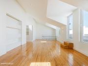 Penthouse de Charme para arrendamento nas Avenidas Novas...