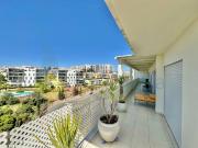 Penthouse de Luxo na Encosta da Marina: Um Refúgio...