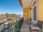 Penthouse duplex com varanda, para venda, na Baixa do Porto