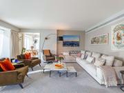 RESERVADO Penthouse Duplex de Luxo em Lisboa – 4 Suites,...