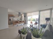 PENTHOUSE EN RENTA EN TORRE MAQ LADRÓN DE GUEVARA