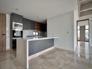 PENTHOUSE EN RENTA TORRE METRIQA