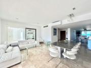 PENTHOUSE EN VENTA EN LA AMADA PLAYA MUJERES