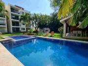 Penthouse en Venta en Tranquilo Condominio con...