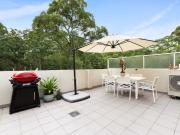 Penthouse exclusivity, reserve outlooks, walk to village...