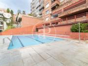 Penthouse for rent on Roca i Batlle Street, El Putxet