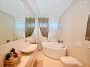 Penthouse for sale in Lugano Paradiso | dreamo. Ch