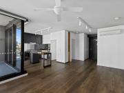 Penthouse Living with Stunning City & Story Bridge Views