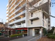 Penthouse Living with Unrivalled City & River Views