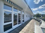 Penthouse mit 31 m² Dachterrasse & TG