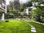 PENTHOUSE MITTEN IM GRÜNEN MIT SEEBLICK