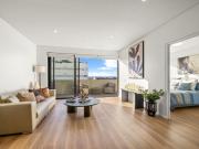 PRICE TO SELL! PENTHOUSE PERFECTION