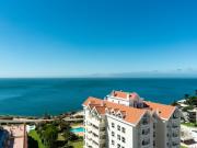 Penthouse, piscina privativa e vista frontal mar, Cascais