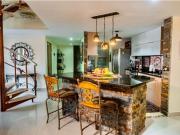 Penthouse remodelado en venta en Laureles Santa Teresita
