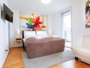 Penthouse Studio with terrace and city view Pool