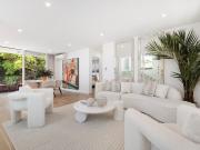 Penthouse Style Bellevue Hill Retreat with Sweeping Views