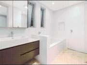 PENTHOUSE STYLE LIVING IN A MODERN SMALL BOUTIQUE BLOCK