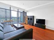 Penthouse Style Living with Rooftop Terrace & City Views