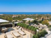 Penthouse T2+2 com Terraço Privado e Vista Mar