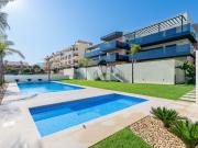Penthouse T2 perto dos campos de golfe, Vilamoura 137m²...
