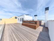 Penthouse T3 com piscina privada aquecida, terraço,...