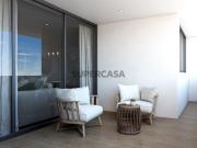 Penthouse T3 com rooftop, em novo empreendimento, no Algarve