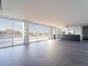Penthouse T3 com terraço, em novo empreendimento na Sra....