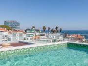 Penthouse T3 com Terraços, Vista Mar e Piscina Privativa...