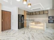 Penthouse T3 de luxo no Centro do Caniço