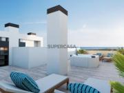 Penthouse T3 nova com varanda, jacuzzi e garagem a...