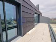 Penthouse T3 | Varanda | Lug. Garagem 3 viaturas e...