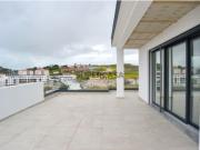 Penthouse T4 com 3 Suítes e Terraço Panorâmico na Lourinhã