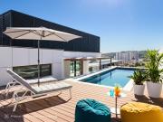 Penthouse T4 com piscina privada na Praça de Espanha...