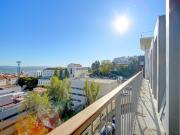 Penthouse T4 duplex com vista rio, Estrela, Lisboa